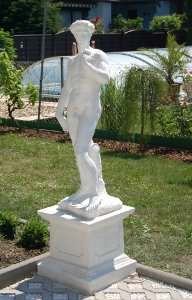 Carrara Marmor Statue. Höhe: 120...