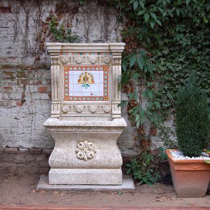 Wandbrunnen Steinbrunnen Romano