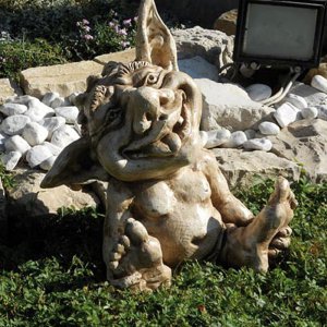 Italienische Gartenfigur Troll S...